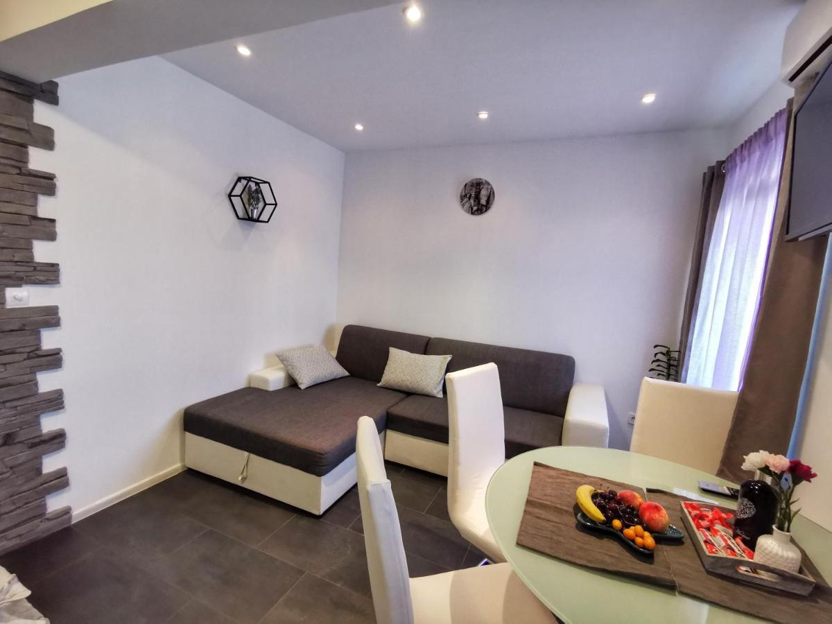 Apartments Plejic Seget Vranjica Extérieur photo