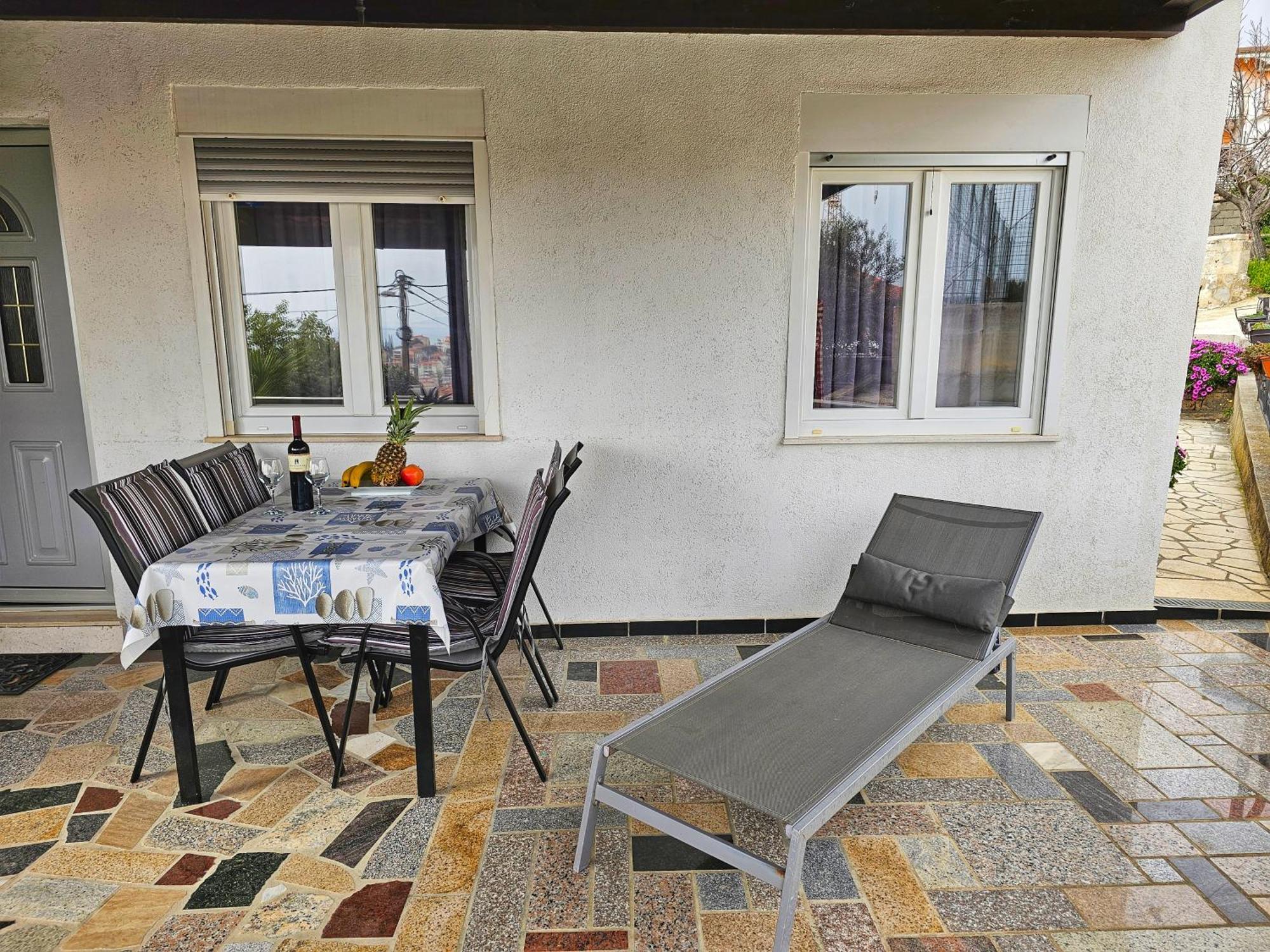 Apartments Plejic Seget Vranjica Extérieur photo