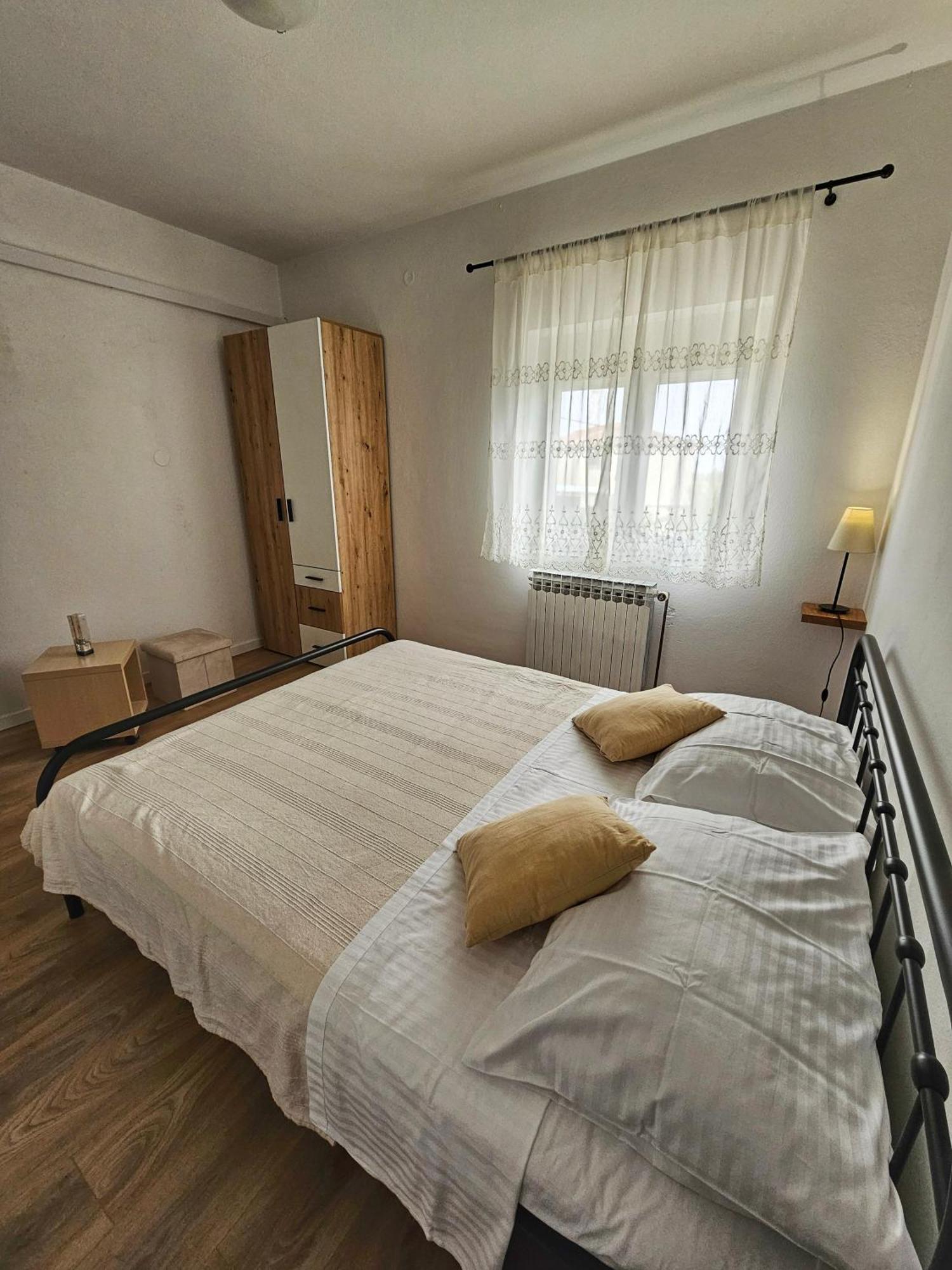 Apartments Plejic Seget Vranjica Extérieur photo