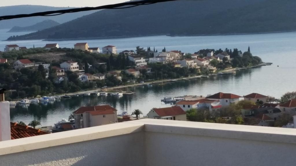 Apartments Plejic Seget Vranjica Extérieur photo